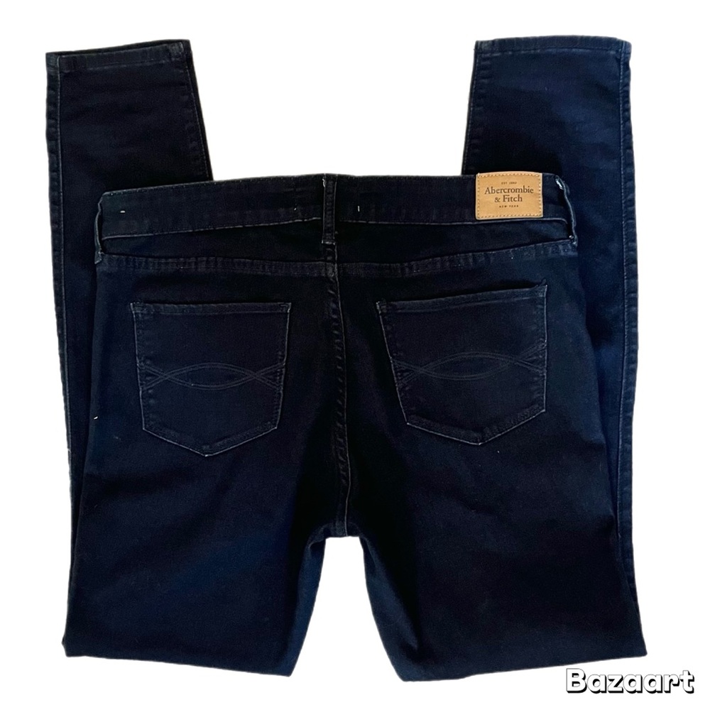 Abercrombie & Fitch Women's Dark Blue Mid Rise Skinny Jeans Size 30